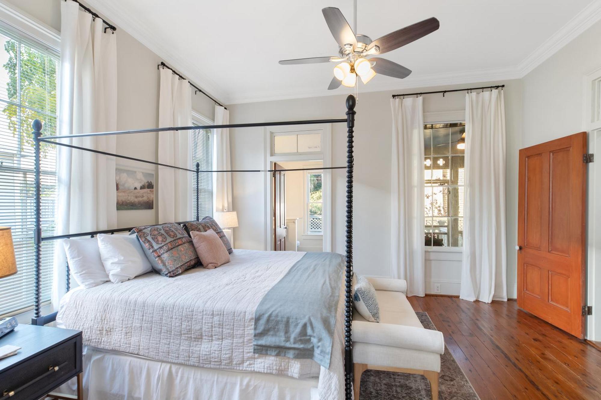Historic 1871 Coastal Breeze With Heated Pool - Restoring Galvestonヴィラ エクステリア 写真